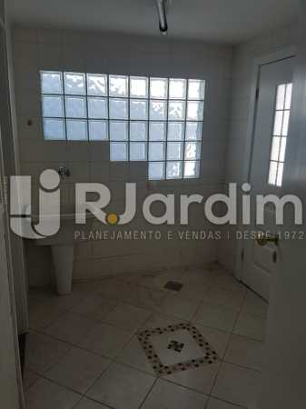Conheça Casa do imóvel - Casa em Condomínio Barra da Tijuca 5 Quartos Garagem Aluguel Administração Imóveis - LACN50011 - 24 Casa - Casa em Condomínio Barra da Tijuca 5 Quartos Garagem Aluguel Administração Imóveis - LACN50011 - 24