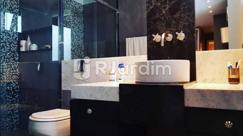 Conheça banheiro do imóvel - Apartamento À Venda - Ipanema - Rio de Janeiro - RJ - LAAP32146 - 24 banheiro - Apartamento À Venda - Ipanema - Rio de Janeiro - RJ - LAAP32146 - 24