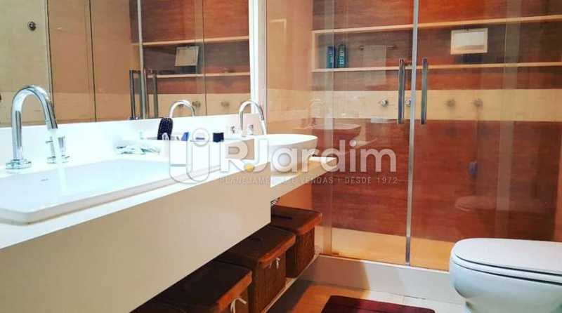 Conheça banheiro do imóvel - Apartamento À Venda - Ipanema - Rio de Janeiro - RJ - LAAP32146 - 26 banheiro - Apartamento À Venda - Ipanema - Rio de Janeiro - RJ - LAAP32146 - 26