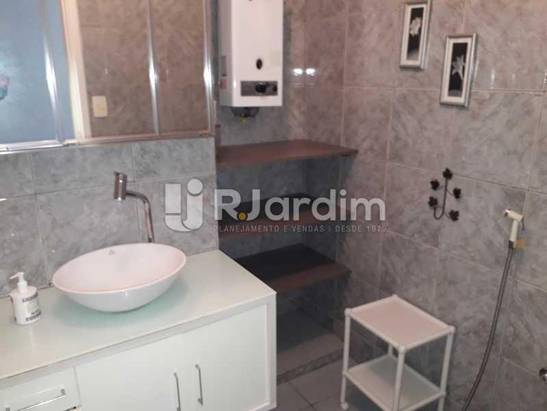 Conheça Banheiro Social do imóvel - Apartamento Botafogo 2 Quartos Aluguel Administração imóveis - LAAP21530 - 12 Banheiro Social - Apartamento Botafogo 2 Quartos Aluguel Administração imóveis - LAAP21530 - 12