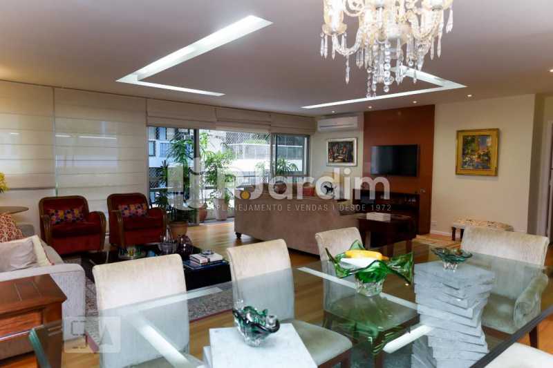 Conheça 2salão do imóvel - Apartamento Leblon 3 Quartos Aluguel Administração Imóveis - LAAP40793 - 3 2salão - Apartamento Leblon 3 Quartos Aluguel Administração Imóveis - LAAP40793 - 3