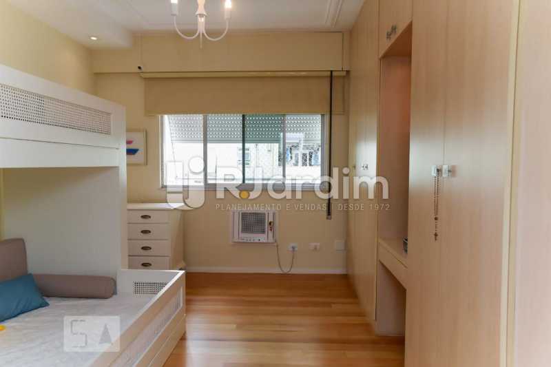 Conheça 16armario suite 2 do imóvel - Apartamento Leblon 3 Quartos Aluguel Administração Imóveis - LAAP40793 - 17 16armario suite 2 - Apartamento Leblon 3 Quartos Aluguel Administração Imóveis - LAAP40793 - 17