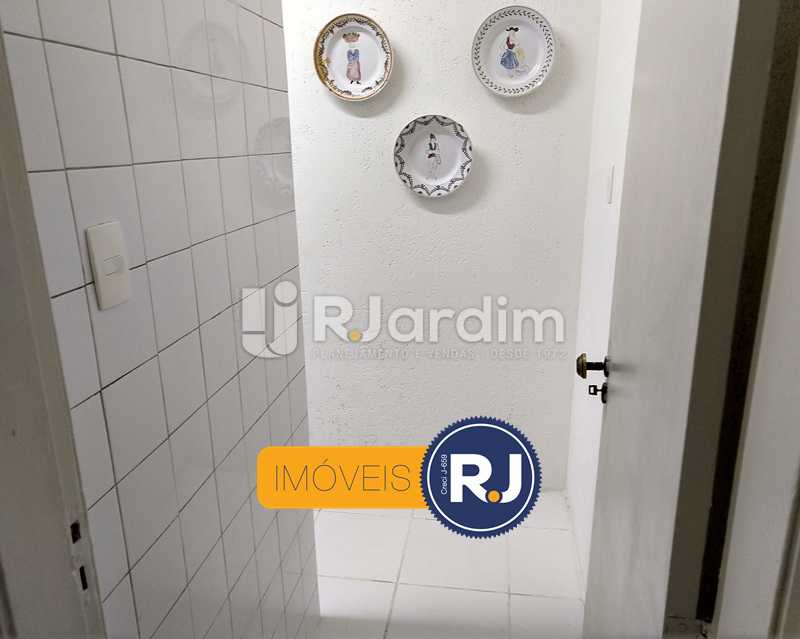 Conheça cozinha / entrada de serviço do imóvel - Apartamento à venda Rua São Clemente,Botafogo, Zona Sul,Rio de Janeiro - R$ 950.000 - LAAP21534 - 15 cozinha / entrada de serviço - Apartamento à venda Rua São Clemente,Botafogo, Zona Sul,Rio de Janeiro - R$ 950.000 - LAAP21534 - 15
