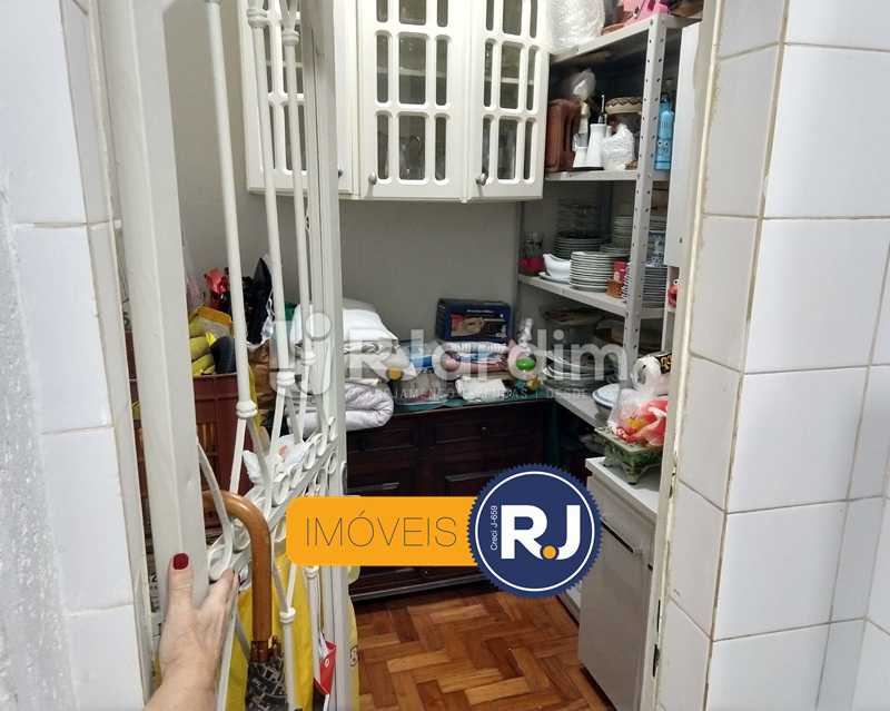 Conheça cozinha / despensa do imóvel - Apartamento à venda Rua São Clemente,Botafogo, Zona Sul,Rio de Janeiro - R$ 950.000 - LAAP21534 - 13 cozinha / despensa - Apartamento à venda Rua São Clemente,Botafogo, Zona Sul,Rio de Janeiro - R$ 950.000 - LAAP21534 - 13