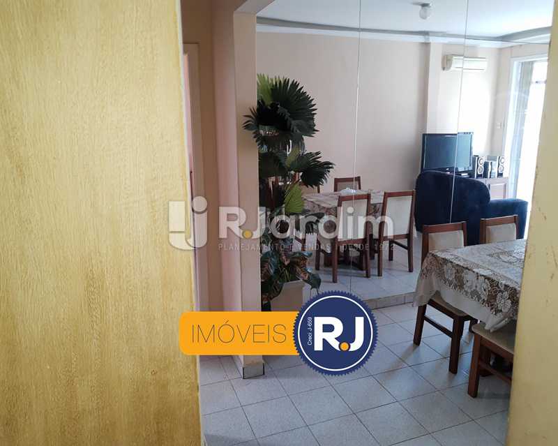 Conheça Hall de Entrada do imóvel - Apartamento Copacabana 2 Quartos Compra Venda Avaliação Imóveis - LAAP21533 - 3 Hall de Entrada - Apartamento Copacabana 2 Quartos Compra Venda Avaliação Imóveis - LAAP21533 - 3