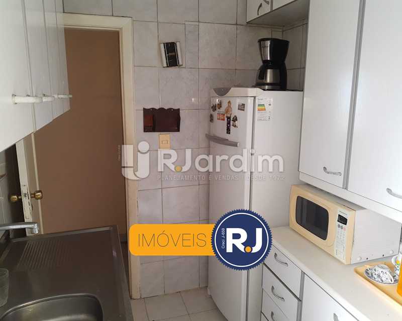 Conheça Cozinha do imóvel - Apartamento Copacabana 2 Quartos Compra Venda Avaliação Imóveis - LAAP21533 - 23 Cozinha - Apartamento Copacabana 2 Quartos Compra Venda Avaliação Imóveis - LAAP21533 - 23