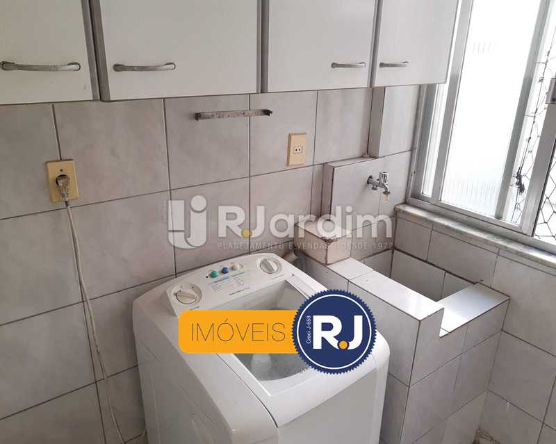 Conheça Área de Serviço do imóvel - Apartamento Copacabana 2 Quartos Compra Venda Avaliação Imóveis - LAAP21533 - 24 Área de Serviço - Apartamento Copacabana 2 Quartos Compra Venda Avaliação Imóveis - LAAP21533 - 24
