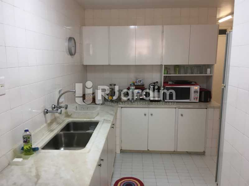 Conheça Cozinha do imóvel - Apartamento À Venda - Ipanema - Rio de Janeiro - RJ - LAAP32159 - 26 Cozinha - Apartamento À Venda - Ipanema - Rio de Janeiro - RJ - LAAP32159 - 26