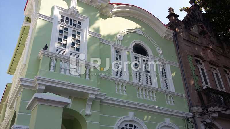 Conheça fachada do imóvel - Casa À Venda - Botafogo - Rio de Janeiro - RJ - LACA100005 - 1 fachada - Casa À Venda - Botafogo - Rio de Janeiro - RJ - LACA100005 - 1