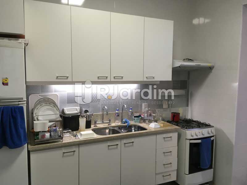 Conheça Cozinha do imóvel - Cobertura Rua das Laranjeiras,Laranjeiras, Zona Sul,Rio de Janeiro, RJ À Venda, 3 Quartos, 230m² - LACO30288 - 20 Cozinha - Cobertura Rua das Laranjeiras,Laranjeiras, Zona Sul,Rio de Janeiro, RJ À Venda, 3 Quartos, 230m² - LACO30288 - 20
