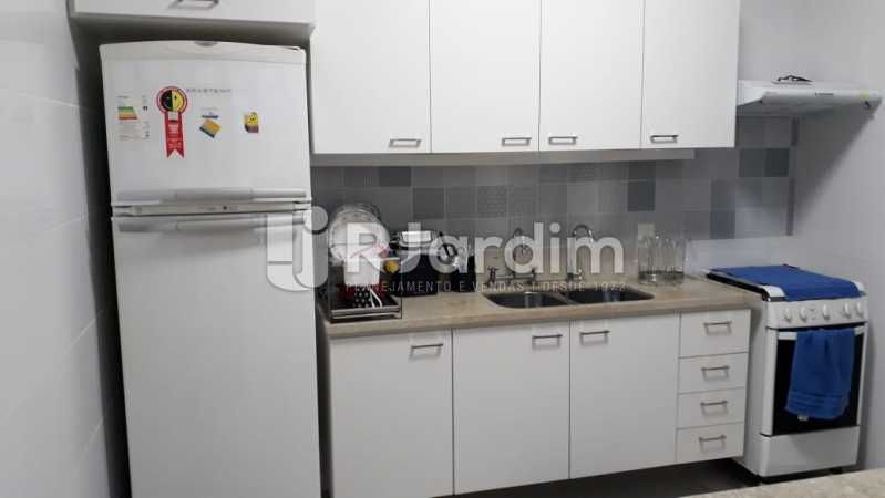 Conheça Cozinha do imóvel - Cobertura Rua das Laranjeiras,Laranjeiras, Zona Sul,Rio de Janeiro, RJ À Venda, 3 Quartos, 230m² - LACO30288 - 21 Cozinha - Cobertura Rua das Laranjeiras,Laranjeiras, Zona Sul,Rio de Janeiro, RJ À Venda, 3 Quartos, 230m² - LACO30288 - 21
