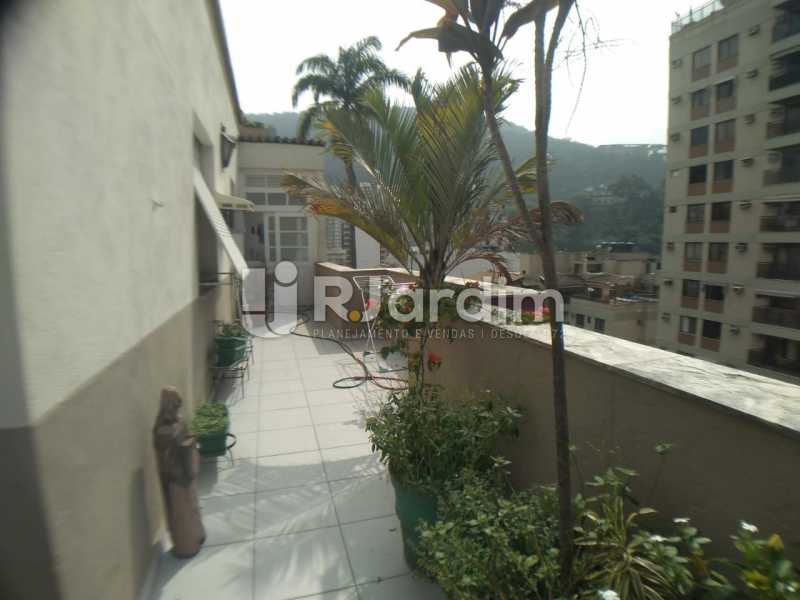 Conheça Varanda Fundos do imóvel - Cobertura Rua das Laranjeiras,Laranjeiras, Zona Sul,Rio de Janeiro, RJ À Venda, 3 Quartos, 230m² - LACO30288 - 25 Varanda Fundos - Cobertura Rua das Laranjeiras,Laranjeiras, Zona Sul,Rio de Janeiro, RJ À Venda, 3 Quartos, 230m² - LACO30288 - 25