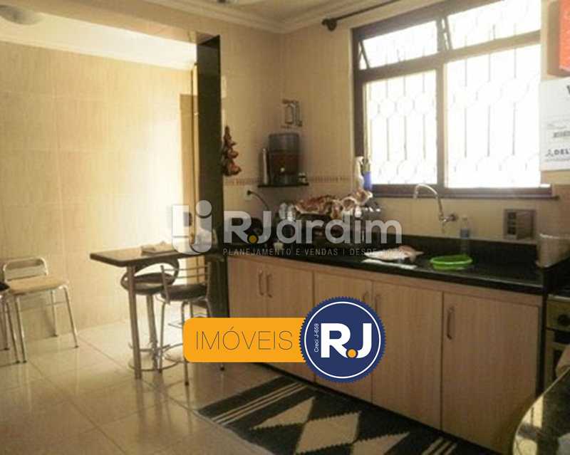 Conheça LACA40046-Rua-Eurico-Batista-S do imóvel - Casa à venda Rua Eurico Batista,São Francisco, Niterói - R$ 750.000 - LACA40046 - 21 LACA40046-Rua-Eurico-Batista-S - Casa à venda Rua Eurico Batista,São Francisco, Niterói - R$ 750.000 - LACA40046 - 21