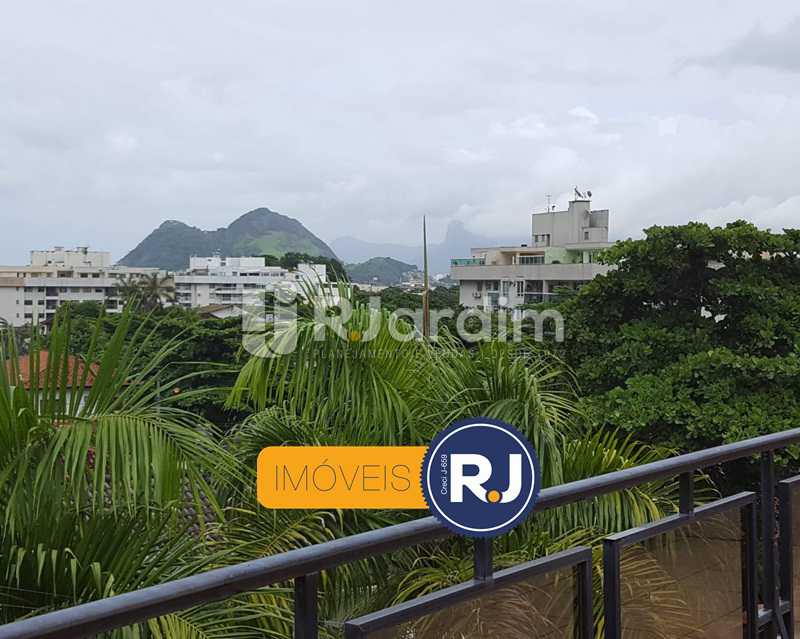 Conheça WhatsApp Image 2019-07-30 at 8 do imóvel - Casa à venda Rua Eurico Batista,São Francisco, Niterói - R$ 750.000 - LACA40046 - 30 WhatsApp Image 2019-07-30 at 8 - Casa à venda Rua Eurico Batista,São Francisco, Niterói - R$ 750.000 - LACA40046 - 30