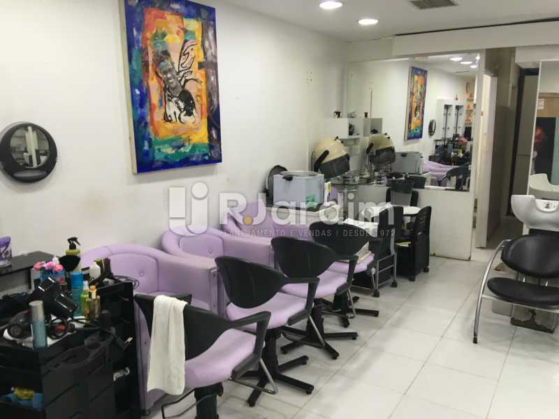 Conheça Salão do imóvel - Loja Rua Visconde de Pirajá,Ipanema, Zona Sul,Rio de Janeiro, RJ À Venda, 35m² - LALJ00141 - 14 Salão - Loja Rua Visconde de Pirajá,Ipanema, Zona Sul,Rio de Janeiro, RJ À Venda, 35m² - LALJ00141 - 14