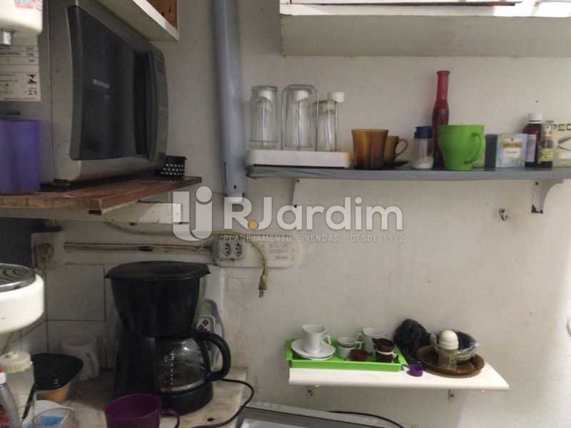 Conheça Copa do imóvel - Loja Rua Visconde de Pirajá,Ipanema, Zona Sul,Rio de Janeiro, RJ À Venda, 35m² - LALJ00141 - 18 Copa - Loja Rua Visconde de Pirajá,Ipanema, Zona Sul,Rio de Janeiro, RJ À Venda, 35m² - LALJ00141 - 18