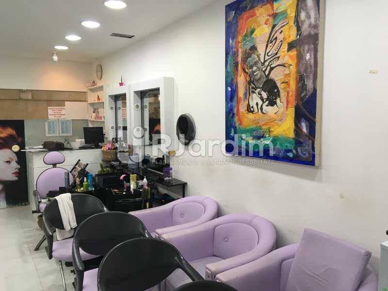 Conheça Salão do imóvel - Loja Rua Visconde de Pirajá,Ipanema, Zona Sul,Rio de Janeiro, RJ À Venda, 35m² - LALJ00141 - 12 Salão - Loja Rua Visconde de Pirajá,Ipanema, Zona Sul,Rio de Janeiro, RJ À Venda, 35m² - LALJ00141 - 12