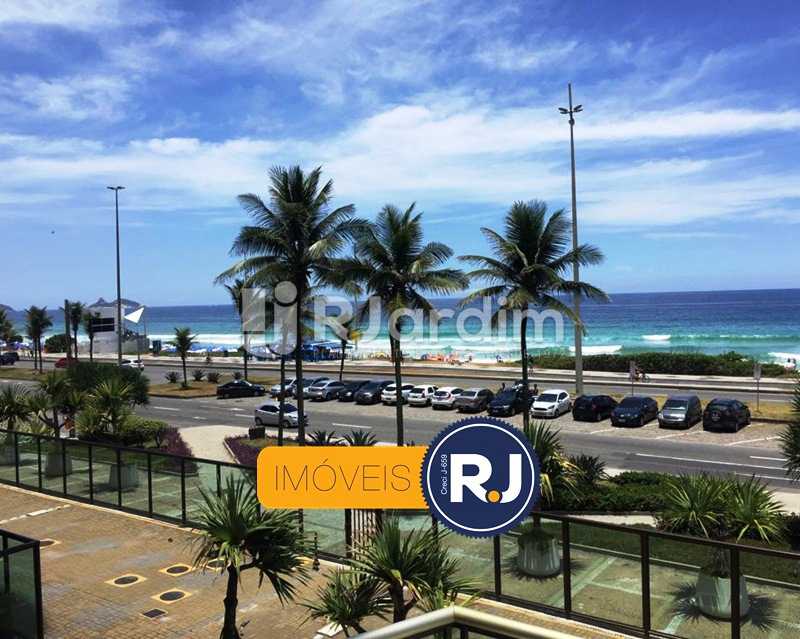 Conheça Vista do imóvel - Compra Venda Apartamento Residencial Barra da Tijuca - LAAP10382 - 5 Vista - Compra Venda Apartamento Residencial Barra da Tijuca - LAAP10382 - 5