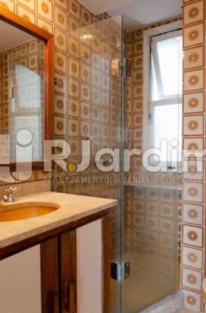 Conheça Banheiro Social do imóvel - Apartamento À Venda - Botafogo - Rio de Janeiro - RJ - LAAP21553 - 6 Banheiro Social - Apartamento À Venda - Botafogo - Rio de Janeiro - RJ - LAAP21553 - 6