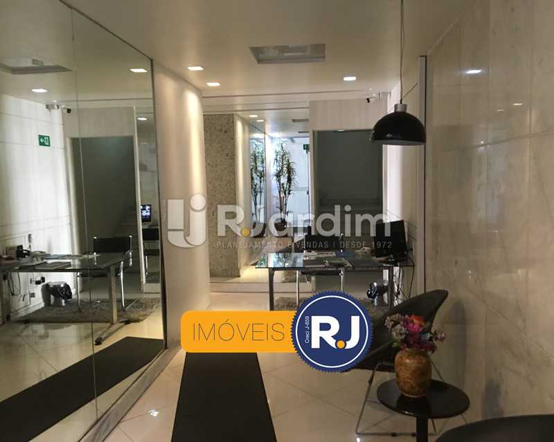 Conheça Portaria do imóvel - Apartamento À Venda - Leblon - Rio de Janeiro - RJ - LAAP10383 - 26 Portaria - Apartamento À Venda - Leblon - Rio de Janeiro - RJ - LAAP10383 - 26