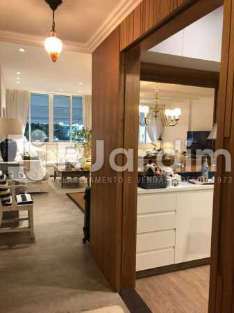 Conheça Copa, sala do imóvel - Apartamento À Venda - Leblon - Rio de Janeiro - RJ - LAAP32176 - 15 Copa, sala - Apartamento À Venda - Leblon - Rio de Janeiro - RJ - LAAP32176 - 15