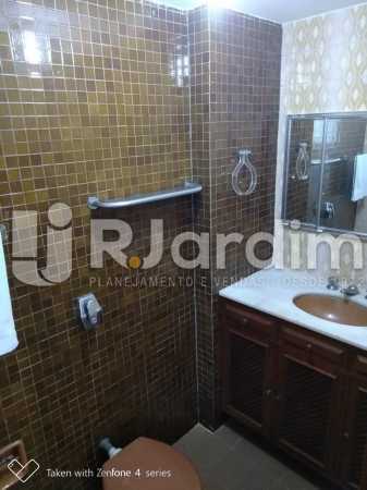 Conheça Banheiro suíte do imóvel - Apartamento À Venda - Leblon - Rio de Janeiro - RJ - LAAP21563 - 14 Banheiro suíte - Apartamento À Venda - Leblon - Rio de Janeiro - RJ - LAAP21563 - 14