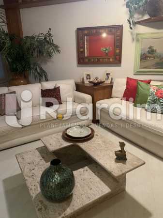 Conheça Sala de estar do imóvel - Apartamento à venda Rua General Rabelo,Gávea, Zona Sul,Rio de Janeiro - R$ 2.400.000 - LAAP21564 - 6 Sala de estar - Apartamento à venda Rua General Rabelo,Gávea, Zona Sul,Rio de Janeiro - R$ 2.400.000 - LAAP21564 - 6