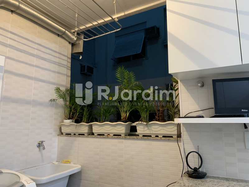 Conheça Areá de serviço do imóvel - Apartamento à venda Rua General Rabelo,Gávea, Zona Sul,Rio de Janeiro - R$ 2.400.000 - LAAP21564 - 14 Areá de serviço - Apartamento à venda Rua General Rabelo,Gávea, Zona Sul,Rio de Janeiro - R$ 2.400.000 - LAAP21564 - 14