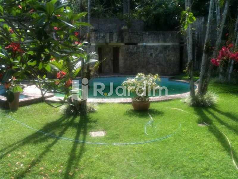 Conheça vista jardim, piscina e spa do imóvel - Casa Rua Senador Simonsen,Jardim Botânico,Zona Sul,Rio de Janeiro,RJ À Venda,6 Quartos,2000m² - BGCA60001 - 4 vista jardim, piscina e spa - Casa Rua Senador Simonsen,Jardim Botânico,Zona Sul,Rio de Janeiro,RJ À Venda,6 Quartos,2000m² - BGCA60001 - 4