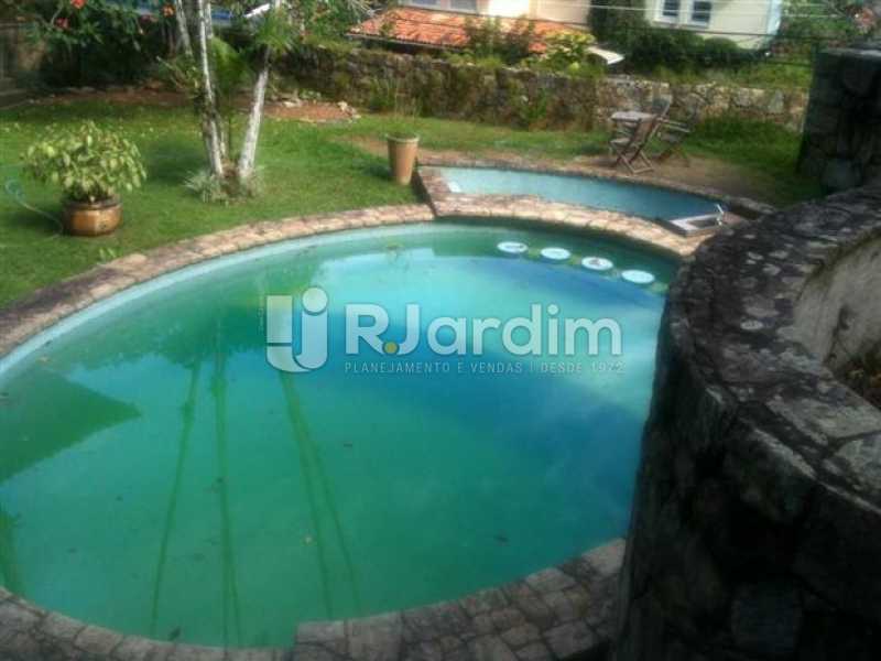 Conheça piscina com hidromassagem do imóvel - Casa Rua Senador Simonsen,Jardim Botânico,Zona Sul,Rio de Janeiro,RJ À Venda,6 Quartos,2000m² - BGCA60001 - 5 piscina com hidromassagem - Casa Rua Senador Simonsen,Jardim Botânico,Zona Sul,Rio de Janeiro,RJ À Venda,6 Quartos,2000m² - BGCA60001 - 5