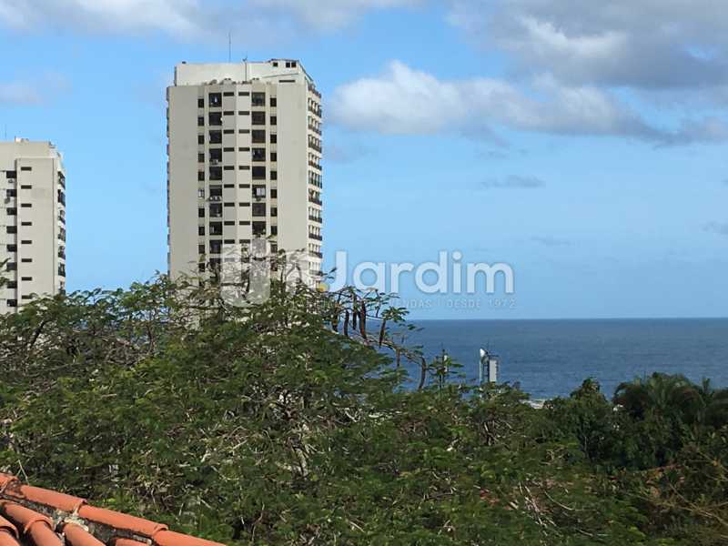 Conheça Vista Mar do imóvel - Casa em Condomínio À Venda Rua Professor Mikan,São Conrado, Zona Sul,Rio de Janeiro - R$ 1.550.000 - LACN30007 - 5 Vista Mar - Casa em Condomínio À Venda Rua Professor Mikan,São Conrado, Zona Sul,Rio de Janeiro - R$ 1.550.000 - LACN30007 - 5