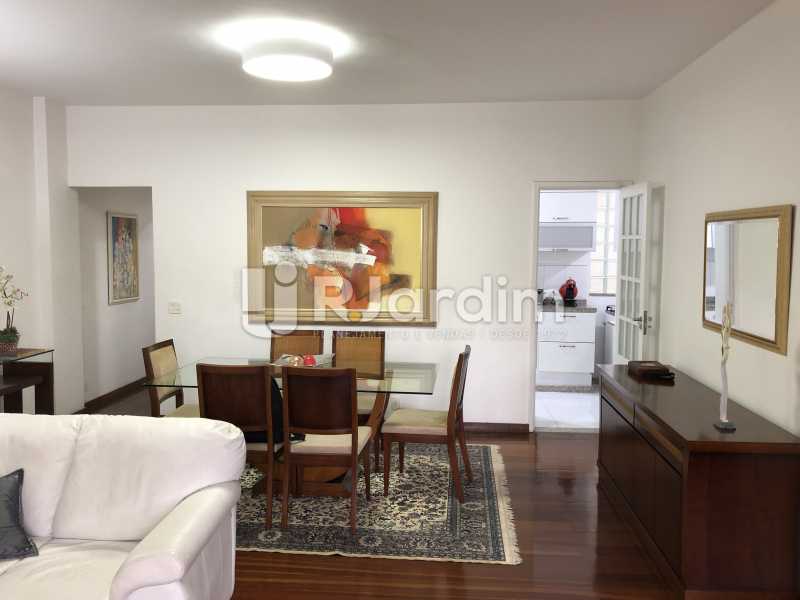 Conheça Salão do imóvel - Apartamento À Venda - Botafogo - Rio de Janeiro - RJ - LAAP32187 - 1 Salão - Apartamento À Venda - Botafogo - Rio de Janeiro - RJ - LAAP32187 - 1