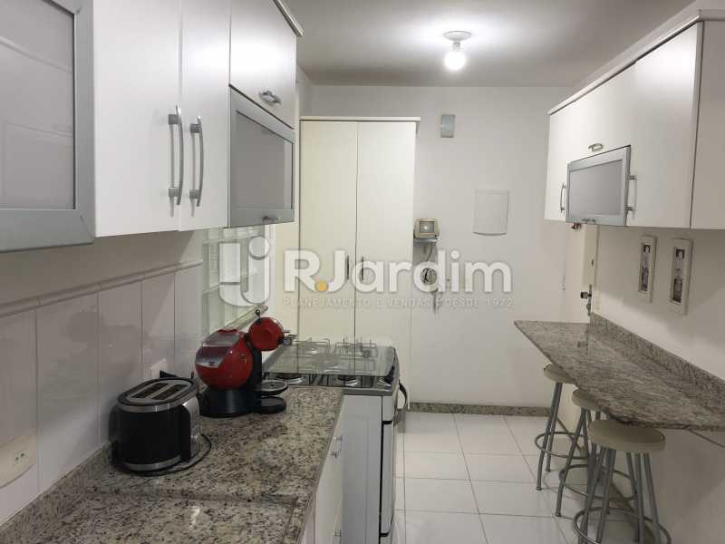 Conheça Cozinha do imóvel - Apartamento À Venda - Botafogo - Rio de Janeiro - RJ - LAAP32187 - 25 Cozinha - Apartamento À Venda - Botafogo - Rio de Janeiro - RJ - LAAP32187 - 25