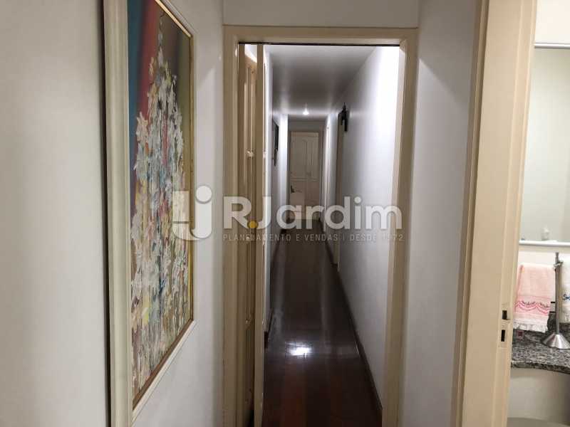 Conheça Corredor do imóvel - Apartamento À Venda - Botafogo - Rio de Janeiro - RJ - LAAP32187 - 13 Corredor - Apartamento À Venda - Botafogo - Rio de Janeiro - RJ - LAAP32187 - 13