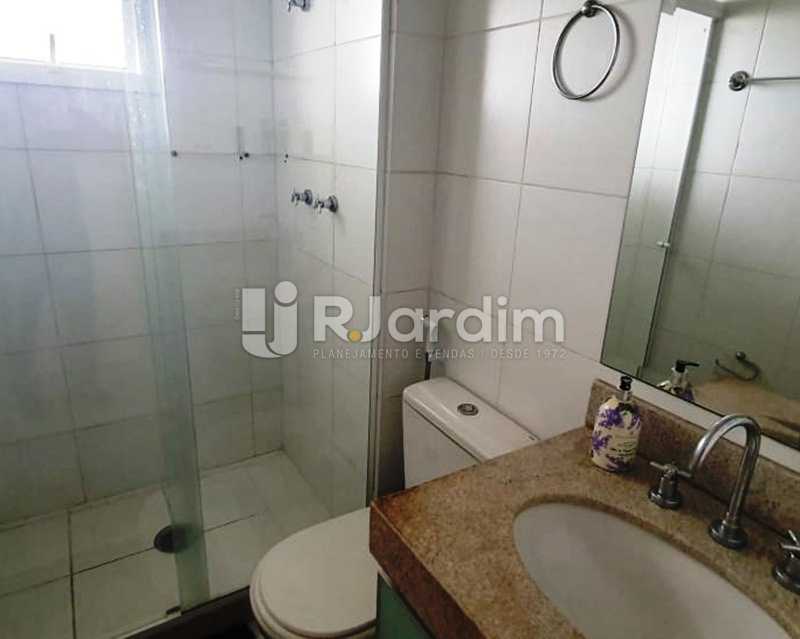 Conheça Banheiro do imóvel - Apartamento À Venda - Laranjeiras - Rio de Janeiro - RJ - LAAP32192 - 15 Banheiro - Apartamento À Venda - Laranjeiras - Rio de Janeiro - RJ - LAAP32192 - 15