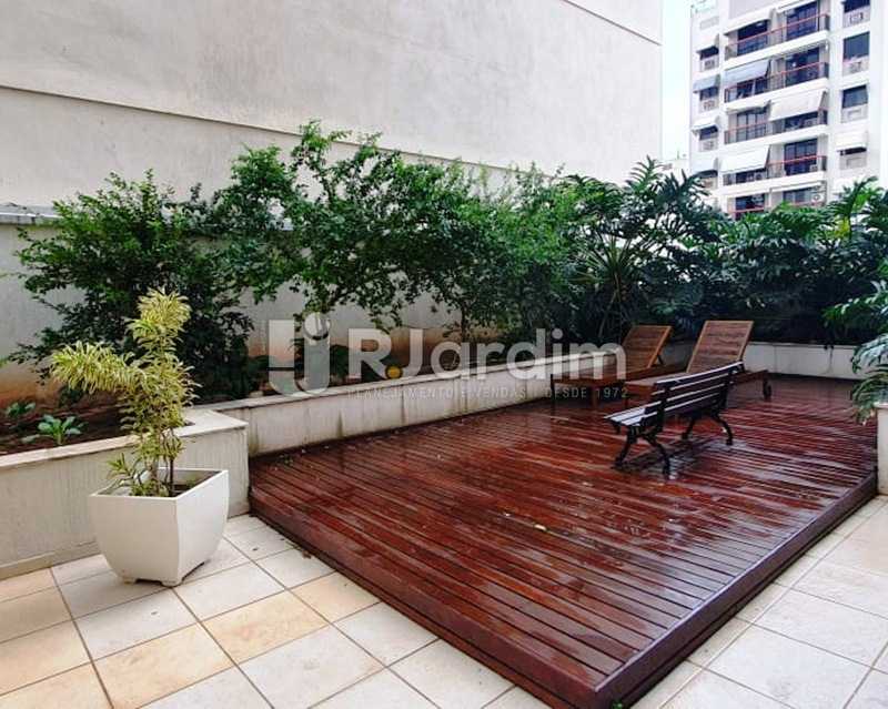 Conheça Areá de lazer do imóvel - Apartamento À Venda - Laranjeiras - Rio de Janeiro - RJ - LAAP32192 - 23 Areá de lazer - Apartamento À Venda - Laranjeiras - Rio de Janeiro - RJ - LAAP32192 - 23