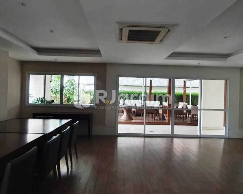 Conheça Areá de lazer do imóvel - Apartamento À Venda - Laranjeiras - Rio de Janeiro - RJ - LAAP32192 - 25 Areá de lazer - Apartamento À Venda - Laranjeiras - Rio de Janeiro - RJ - LAAP32192 - 25