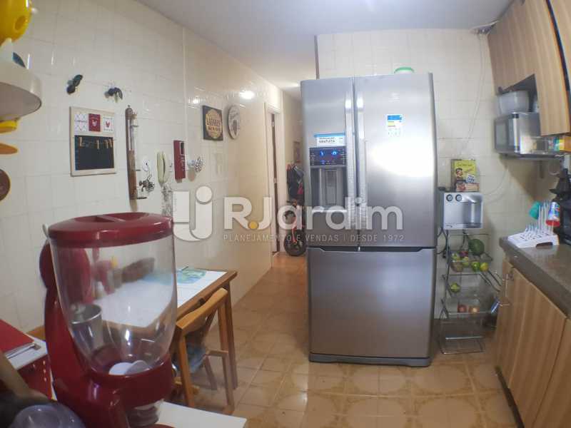 Conheça Cozinha do imóvel - Apartamento à venda Avenida Lineu de Paula Machado,Jardim Botânico, Zona Sul,Rio de Janeiro - R$ 2.380.000 - LAAP32193 - 16 Cozinha - Apartamento à venda Avenida Lineu de Paula Machado,Jardim Botânico, Zona Sul,Rio de Janeiro - R$ 2.380.000 - LAAP32193 - 16