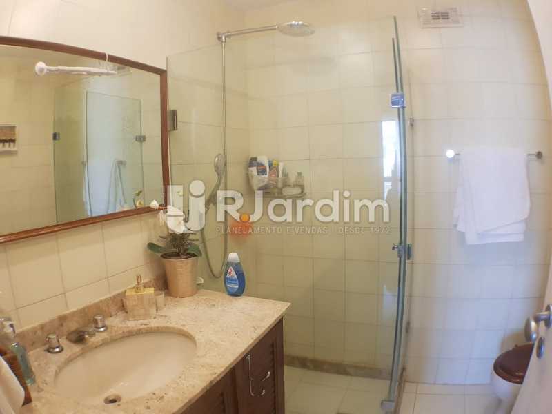 Conheça Banheiro do imóvel - Apartamento à venda Avenida Lineu de Paula Machado,Jardim Botânico, Zona Sul,Rio de Janeiro - R$ 2.380.000 - LAAP32193 - 18 Banheiro - Apartamento à venda Avenida Lineu de Paula Machado,Jardim Botânico, Zona Sul,Rio de Janeiro - R$ 2.380.000 - LAAP32193 - 18