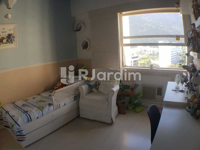 Conheça Quarto do imóvel - Apartamento à venda Avenida Lineu de Paula Machado,Jardim Botânico, Zona Sul,Rio de Janeiro - R$ 2.380.000 - LAAP32193 - 12 Quarto - Apartamento à venda Avenida Lineu de Paula Machado,Jardim Botânico, Zona Sul,Rio de Janeiro - R$ 2.380.000 - LAAP32193 - 12
