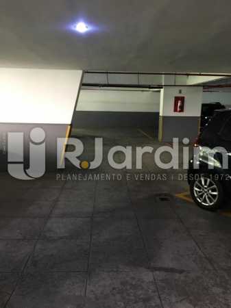 Conheça Garagem do imóvel - Apartamento à venda Avenida Lineu de Paula Machado,Jardim Botânico, Zona Sul,Rio de Janeiro - R$ 2.380.000 - LAAP32193 - 27 Garagem - Apartamento à venda Avenida Lineu de Paula Machado,Jardim Botânico, Zona Sul,Rio de Janeiro - R$ 2.380.000 - LAAP32193 - 27