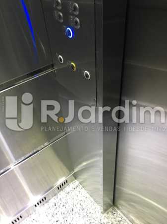 Conheça Elevador do imóvel - Apartamento à venda Avenida Lineu de Paula Machado,Jardim Botânico, Zona Sul,Rio de Janeiro - R$ 2.380.000 - LAAP32193 - 25 Elevador - Apartamento à venda Avenida Lineu de Paula Machado,Jardim Botânico, Zona Sul,Rio de Janeiro - R$ 2.380.000 - LAAP32193 - 25