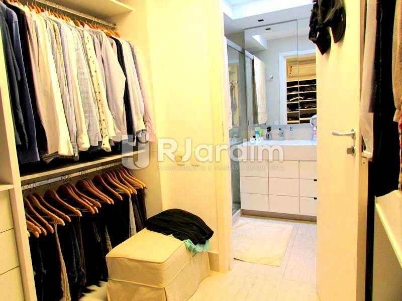 Conheça CLOSET do imóvel - Cobertura Rua Prudente de Morais,Ipanema, Zona Sul,Rio de Janeiro, RJ À Venda, 2 Quartos, 169m² - LACO20110 - 23 CLOSET - Cobertura Rua Prudente de Morais,Ipanema, Zona Sul,Rio de Janeiro, RJ À Venda, 2 Quartos, 169m² - LACO20110 - 23
