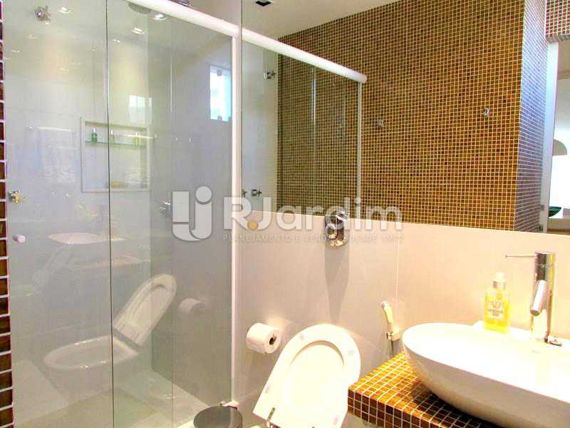 Conheça BANHEIRO DA SUÍTE do imóvel - Cobertura Rua Prudente de Morais,Ipanema, Zona Sul,Rio de Janeiro, RJ À Venda, 2 Quartos, 169m² - LACO20110 - 25 BANHEIRO DA SUÍTE - Cobertura Rua Prudente de Morais,Ipanema, Zona Sul,Rio de Janeiro, RJ À Venda, 2 Quartos, 169m² - LACO20110 - 25