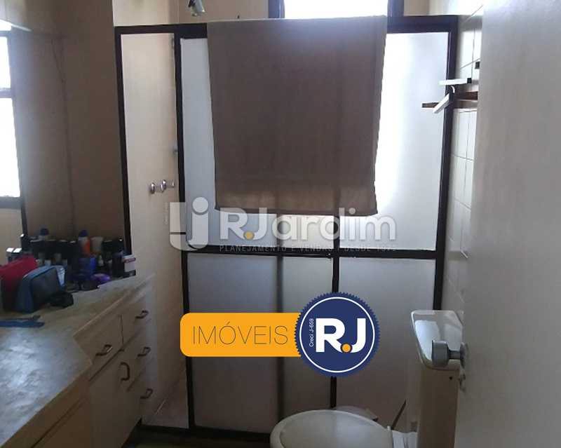 Conheça Banheiro do imóvel - Flat À Venda - Leblon - Rio de Janeiro - RJ - LAFL10100 - 15 Banheiro - Flat À Venda - Leblon - Rio de Janeiro - RJ - LAFL10100 - 15