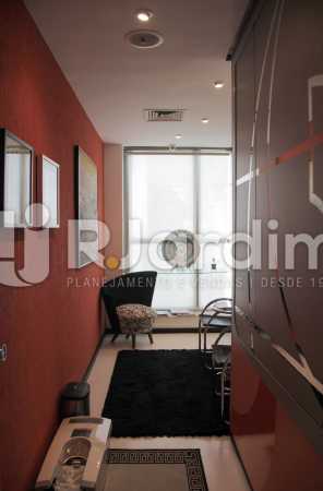 Conheça Antessala do imóvel - Sala Comercial no Edifício Fórum em Ipanema - LASL00216 - 12 Antessala - Sala Comercial no Edifício Fórum em Ipanema - LASL00216 - 12