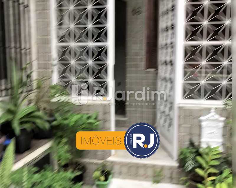 Conheça Imóvel-LACV30010-Rua-Mendes-T do imóvel - Casa de Vila À Venda - Vila Isabel - Rio de Janeiro - RJ - LACV30010 - 6 Imóvel-LACV30010-Rua-Mendes-T - Casa de Vila À Venda - Vila Isabel - Rio de Janeiro - RJ - LACV30010 - 6