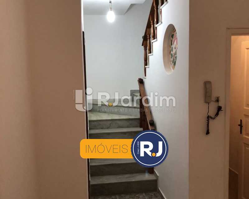 Conheça Acesso 3o. piso do imóvel - Casa de Vila À Venda - Vila Isabel - Rio de Janeiro - RJ - LACV30010 - 20 Acesso 3o. piso - Casa de Vila À Venda - Vila Isabel - Rio de Janeiro - RJ - LACV30010 - 20
