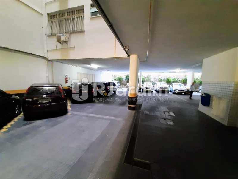 Conheça GARAGEM do imóvel - Apartamento À Venda - Humaitá - Rio de Janeiro - RJ - LAAP32208 - 31 GARAGEM - Apartamento À Venda - Humaitá - Rio de Janeiro - RJ - LAAP32208 - 31