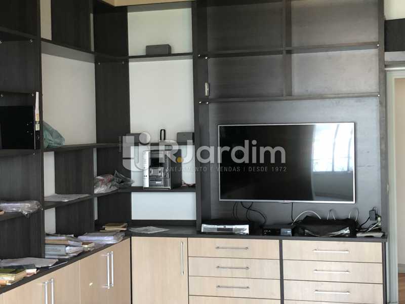 Conheça Armário sala do imóvel - Apartamento À Venda - Botafogo - Rio de Janeiro - RJ - LAAP40808 - 14 Armário sala - Apartamento À Venda - Botafogo - Rio de Janeiro - RJ - LAAP40808 - 14